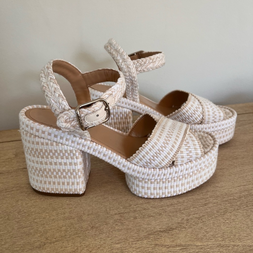 Chloe Odina Chunky Tan and White Sandal